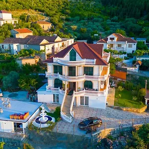Sela Shkodra